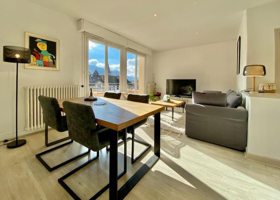 Toit-Terrasse Traversant Plein Centre 100M Du Lac Apartment Annecy Exterior foto