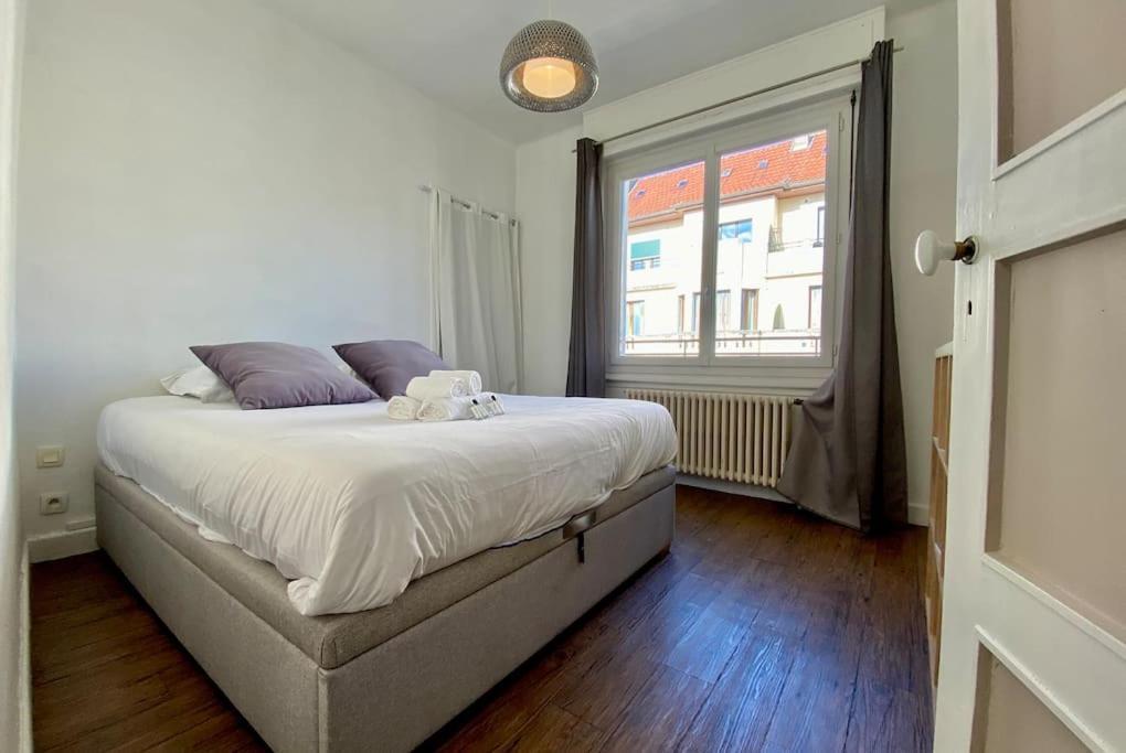 Toit-Terrasse Traversant Plein Centre 100M Du Lac Apartment Annecy Exterior foto